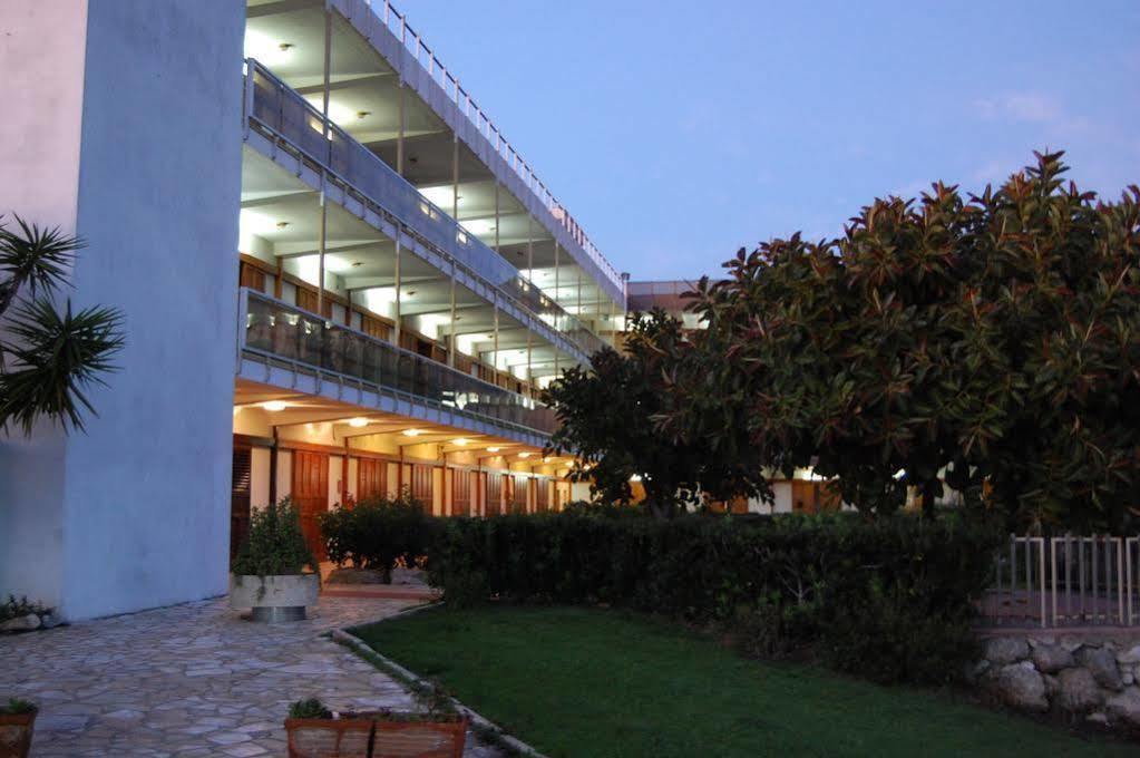 B&B Poggio Delle Ginestre Rutigliano Dış mekan fotoğraf